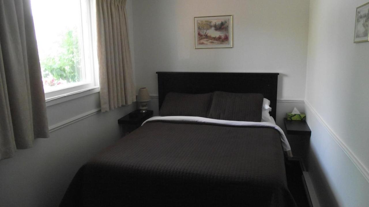 Orchard Queen Motel & Rv Park Middleton Bagian luar foto