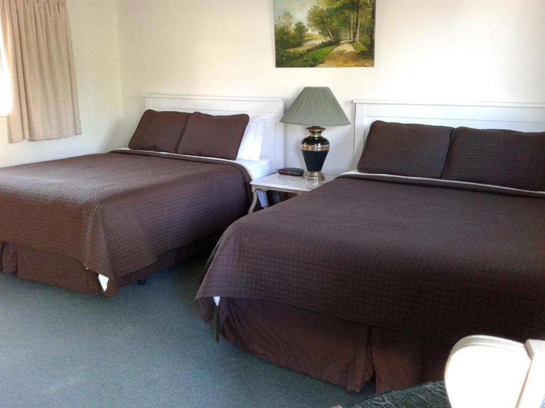 Orchard Queen Motel & Rv Park Middleton Bagian luar foto