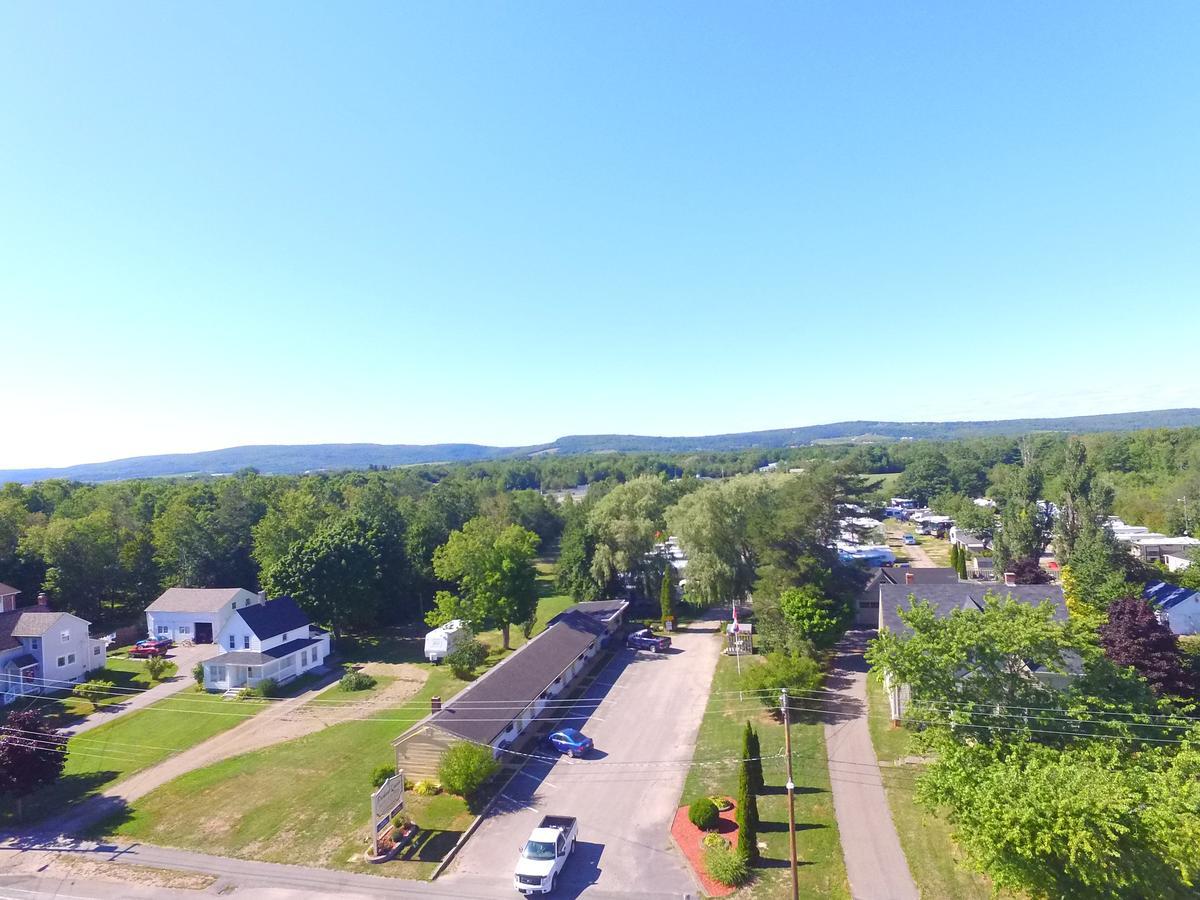 Orchard Queen Motel & Rv Park Middleton Bagian luar foto