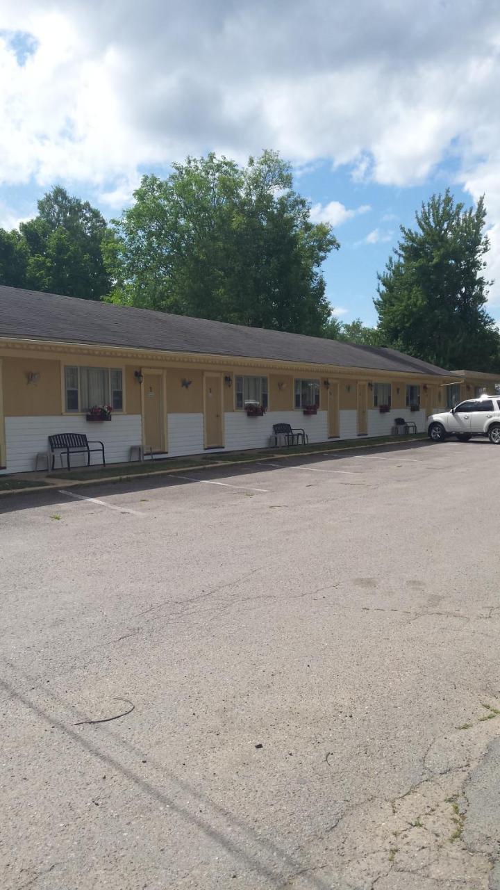 Orchard Queen Motel & Rv Park Middleton Bagian luar foto